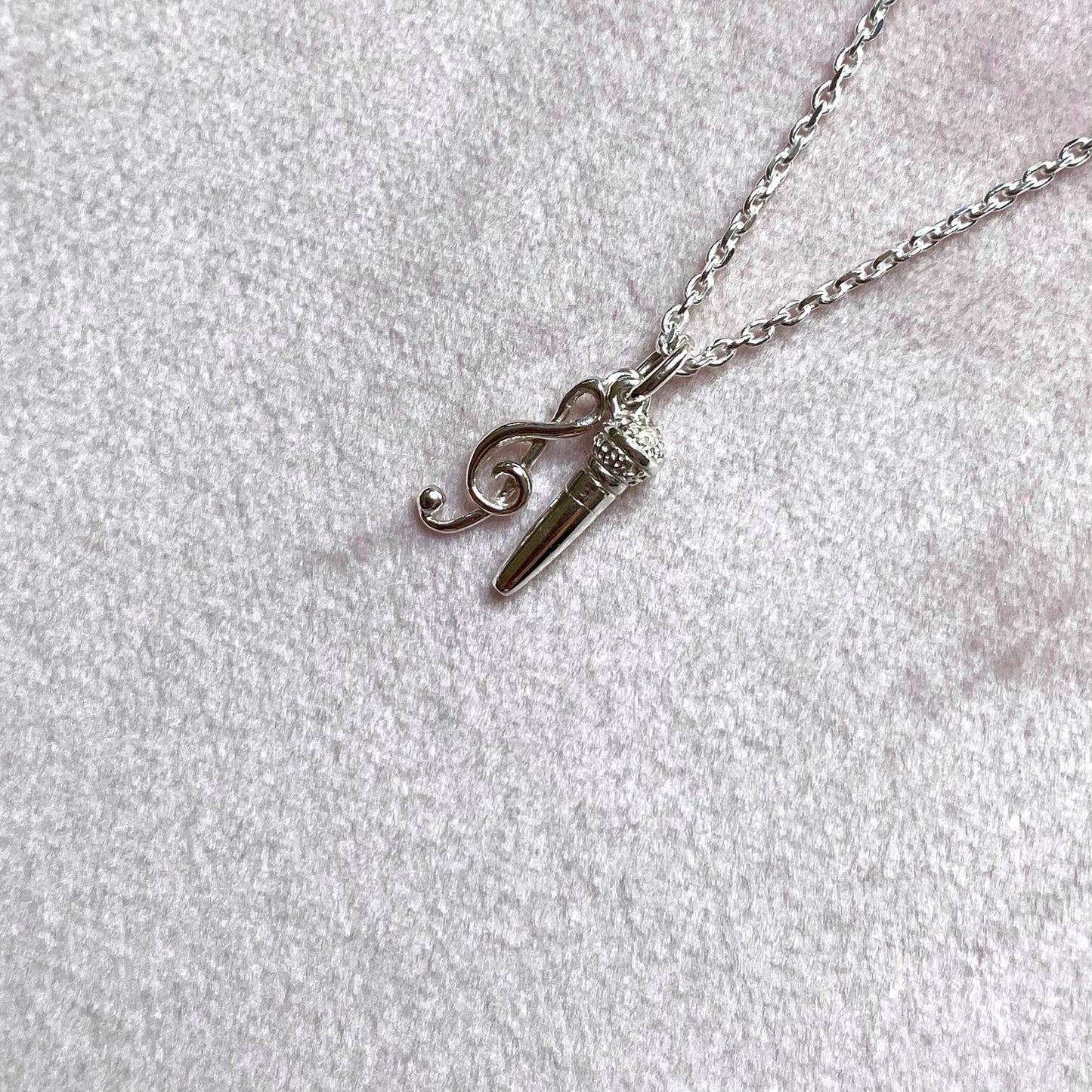 Collana Microfono e Chiave di violino