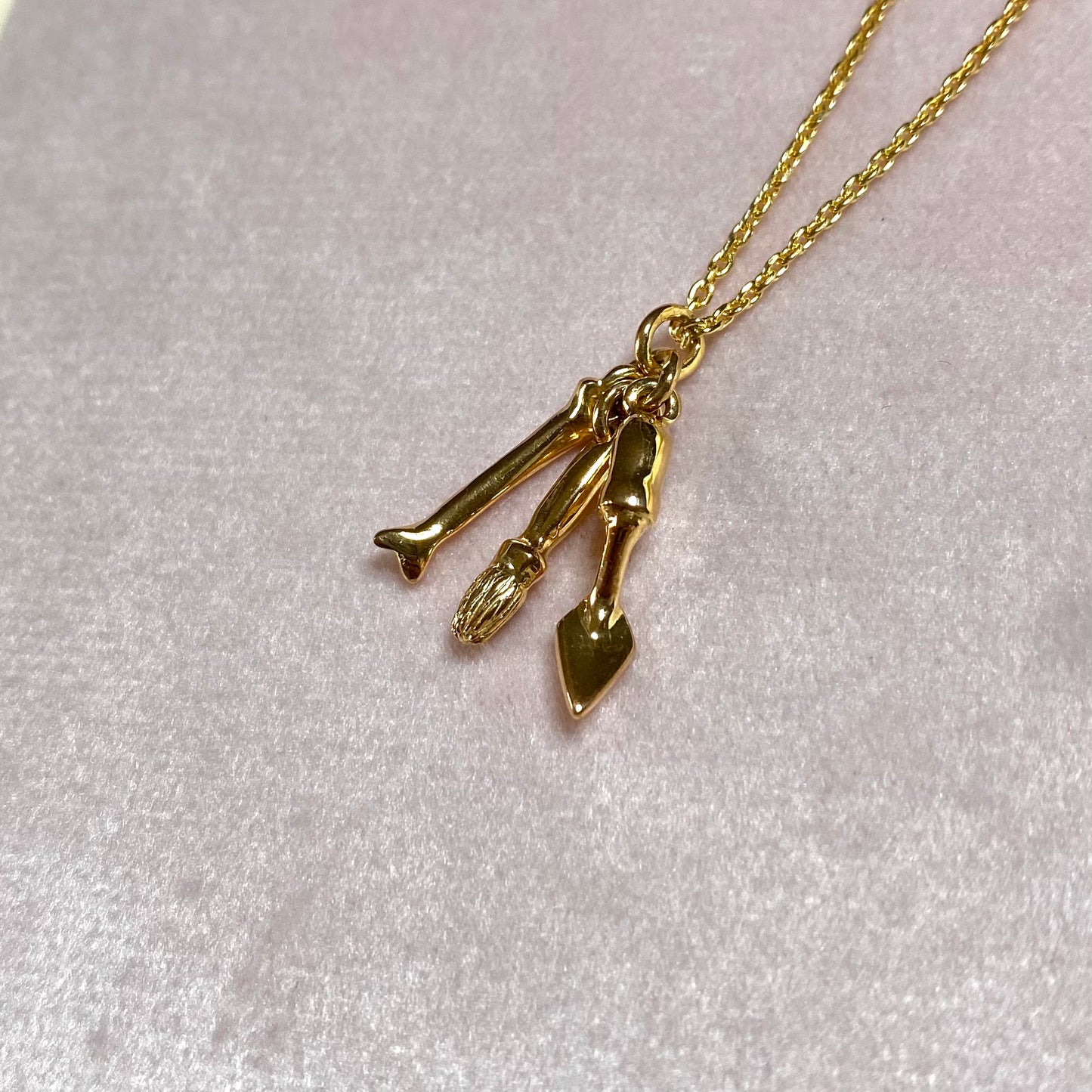 Collana per Archeologia