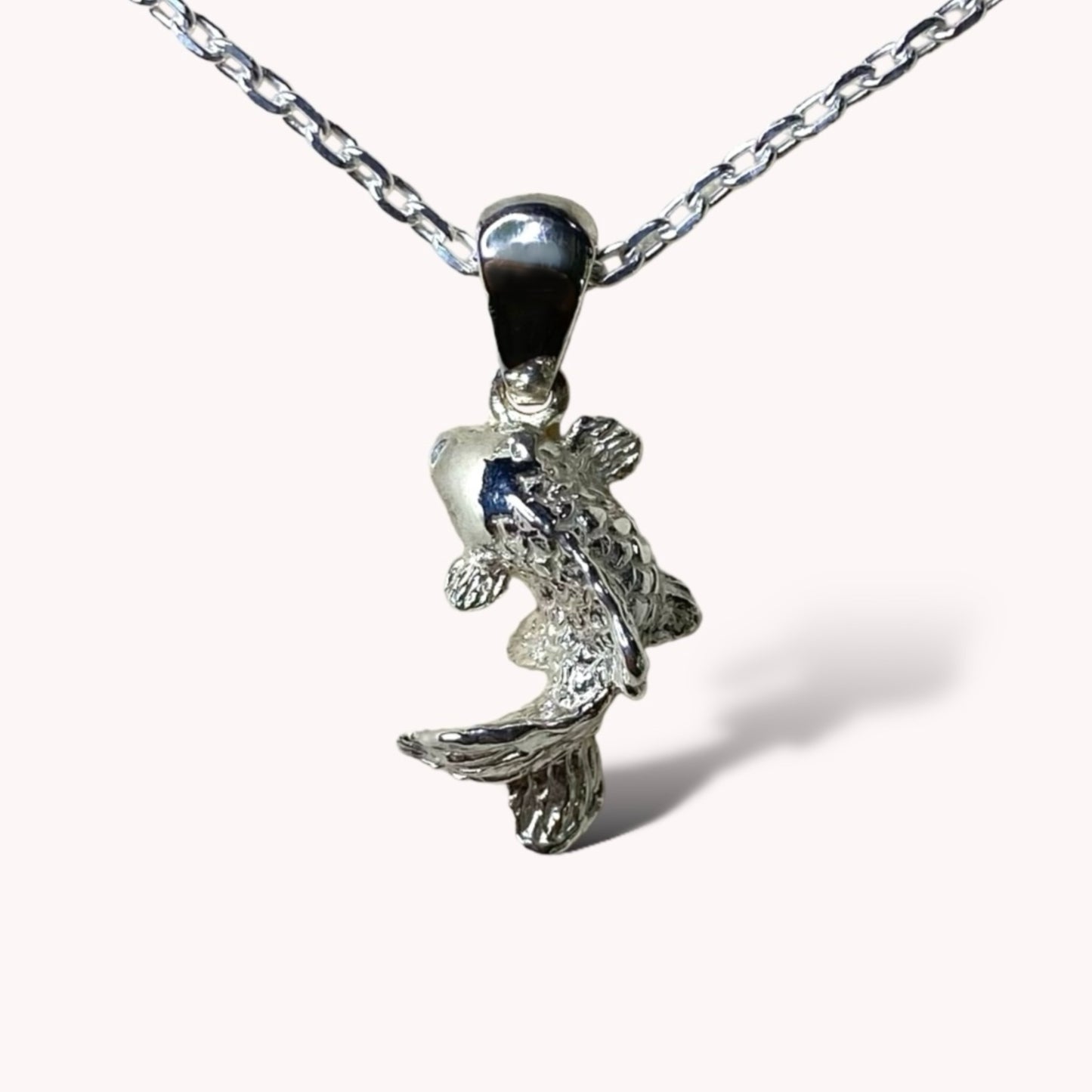 Collana Fish