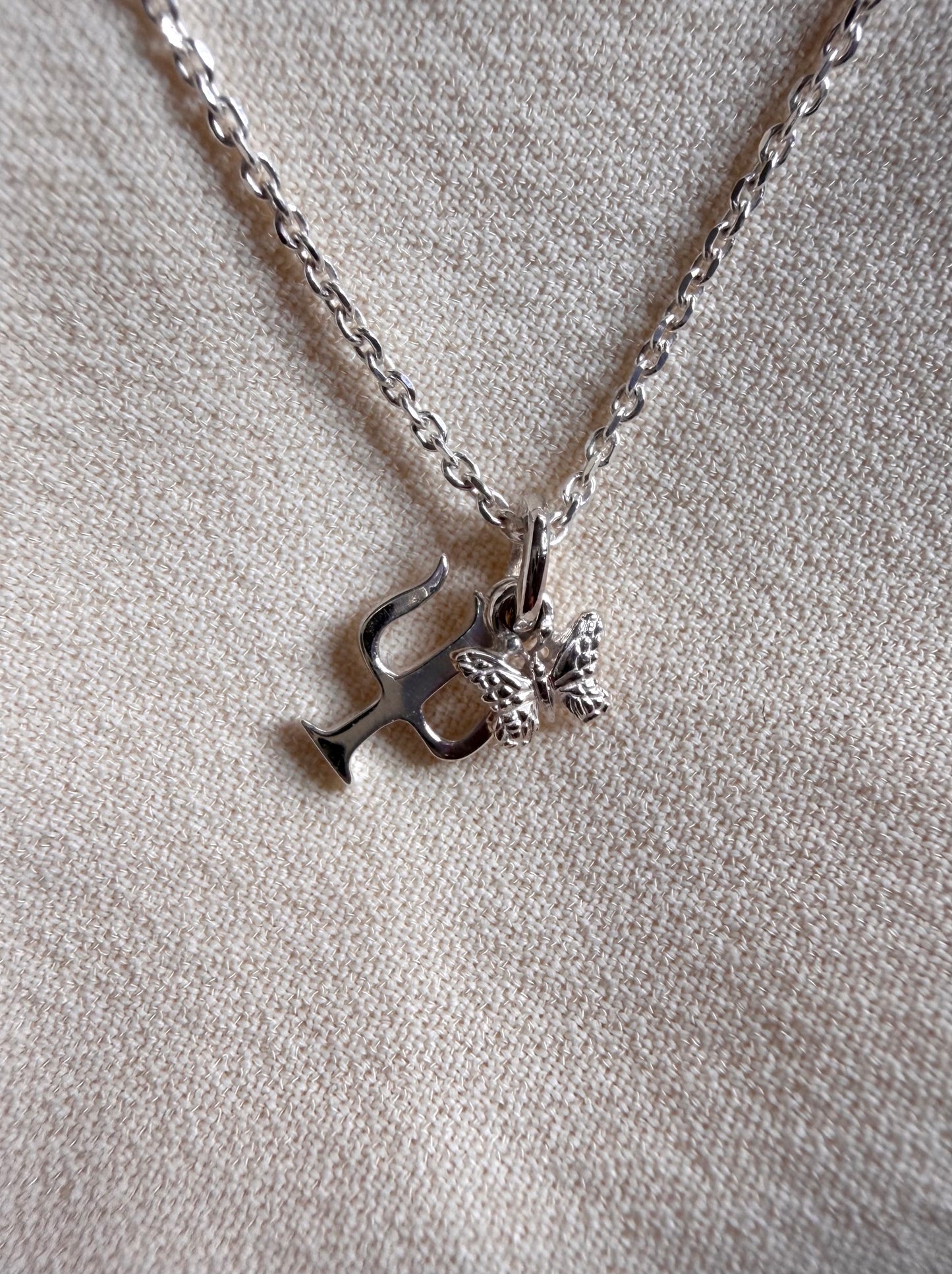 Collana PSI e farfalla per Psicologia