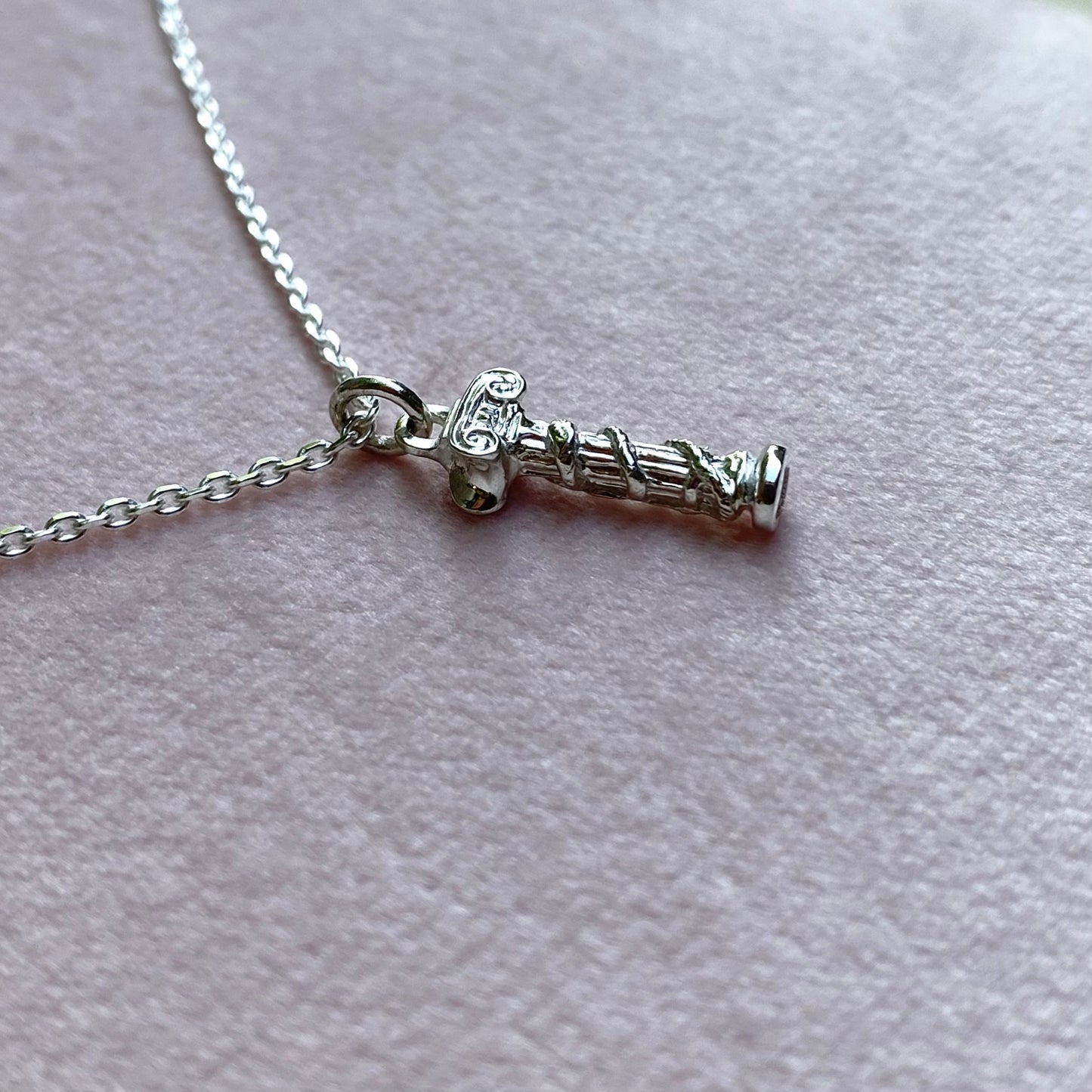 Collana Colonna e Ouroboros per Arte e Lettere