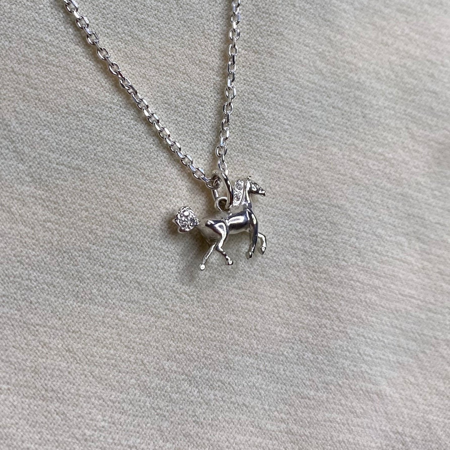 Ciondolo con cavallo