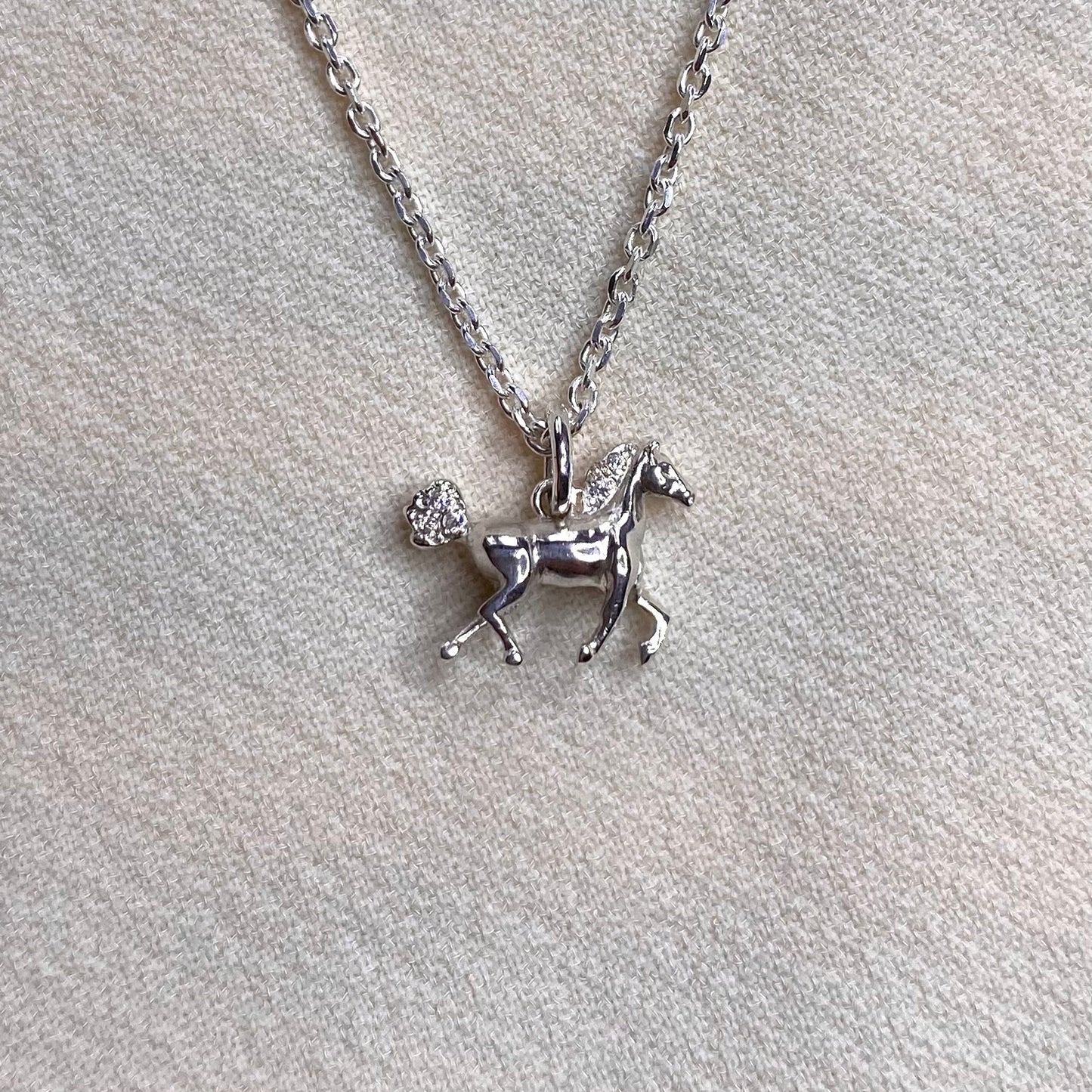 Ciondolo con cavallo